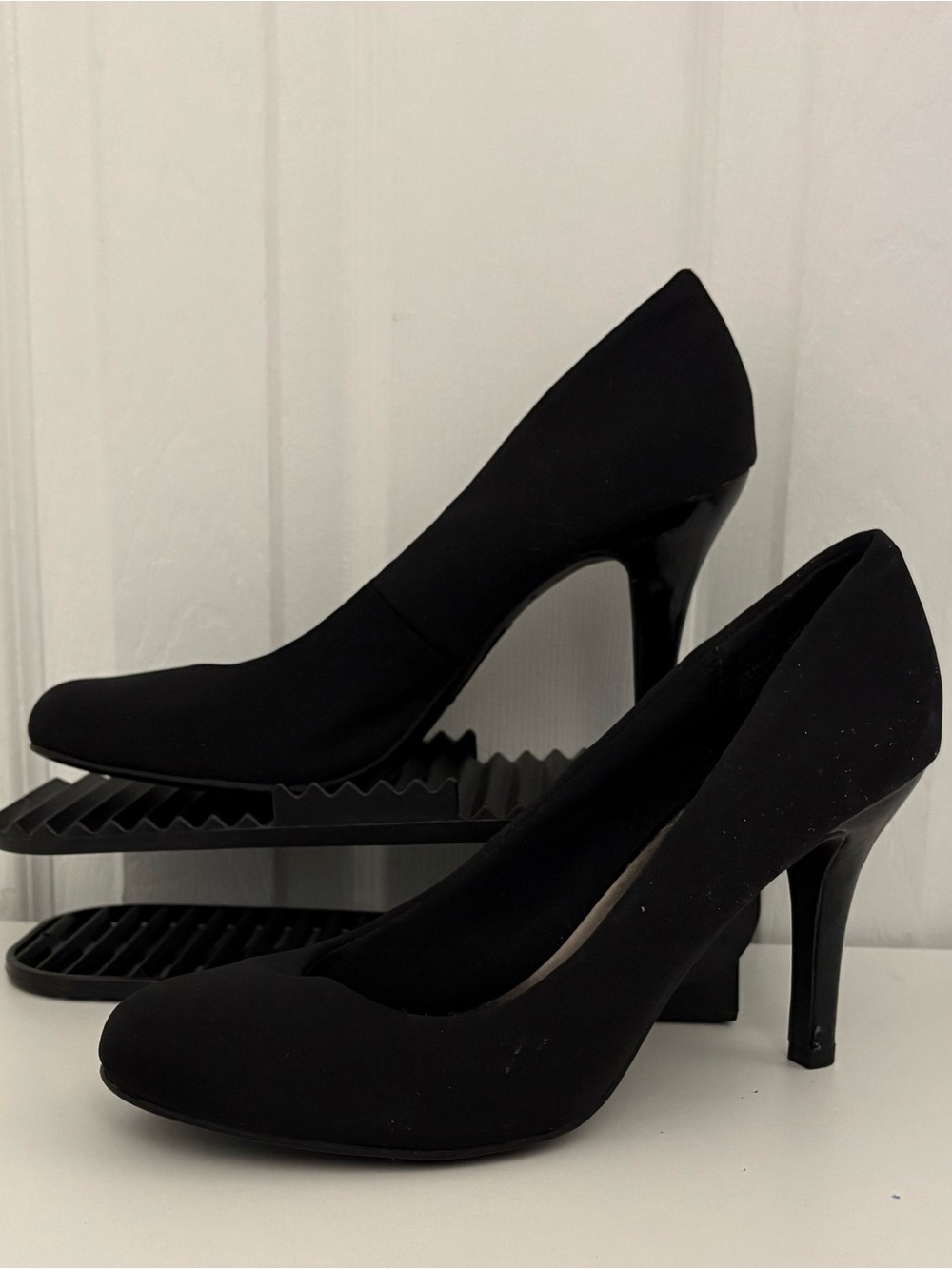 9&CO. Black Nylon Fabric Round Toe Stiletto Heeled Pumps